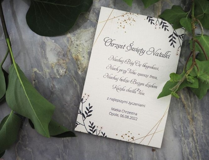 Drewniana kartka z życzeniami 10×14,5 cm – personalizowana | nadruk UV (pamiątka na lata)